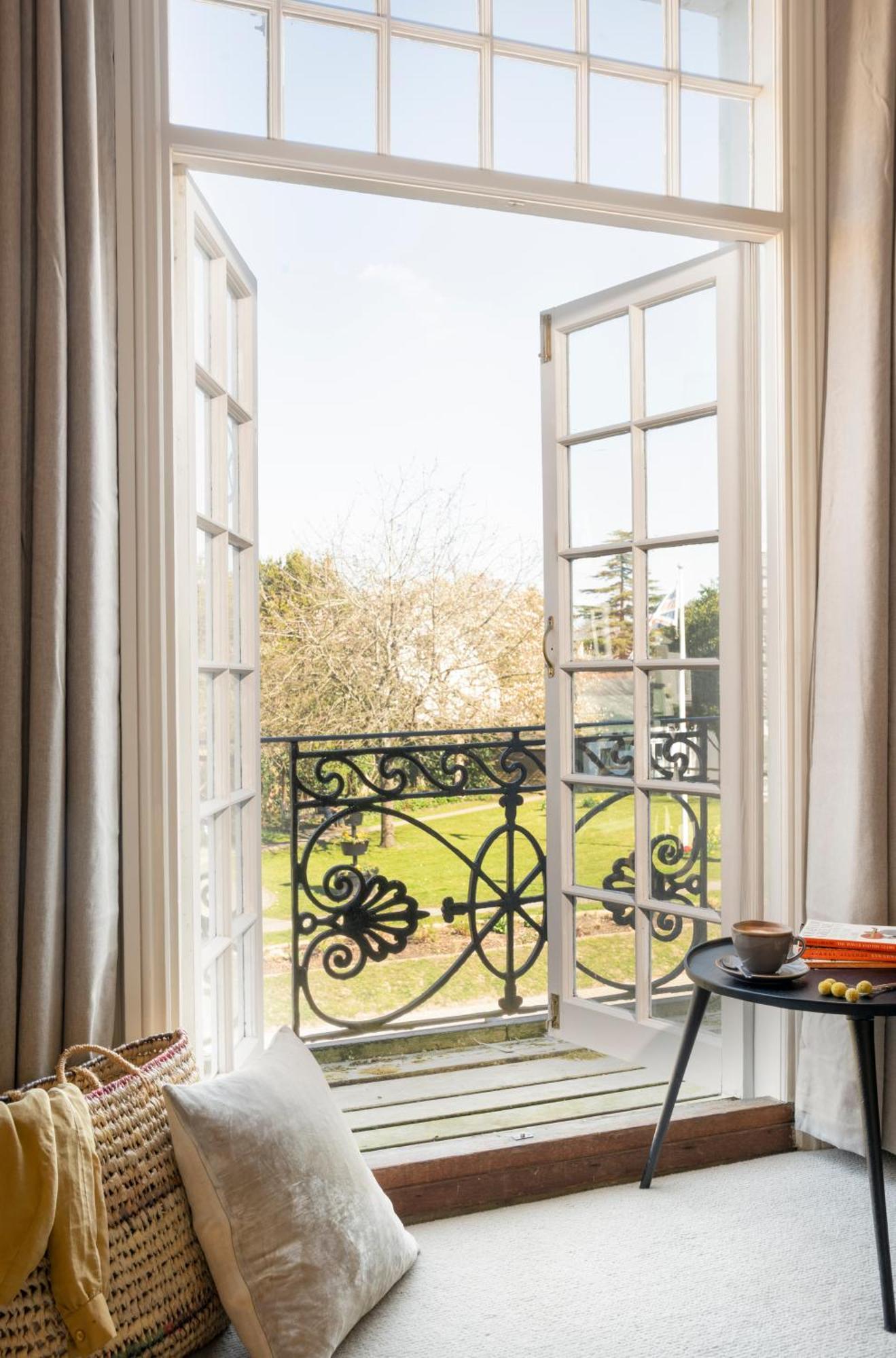 Morleys Rooms - Located In The Heart Of Hurstpierpoint By Huluki Sussex Stays Exterior photo